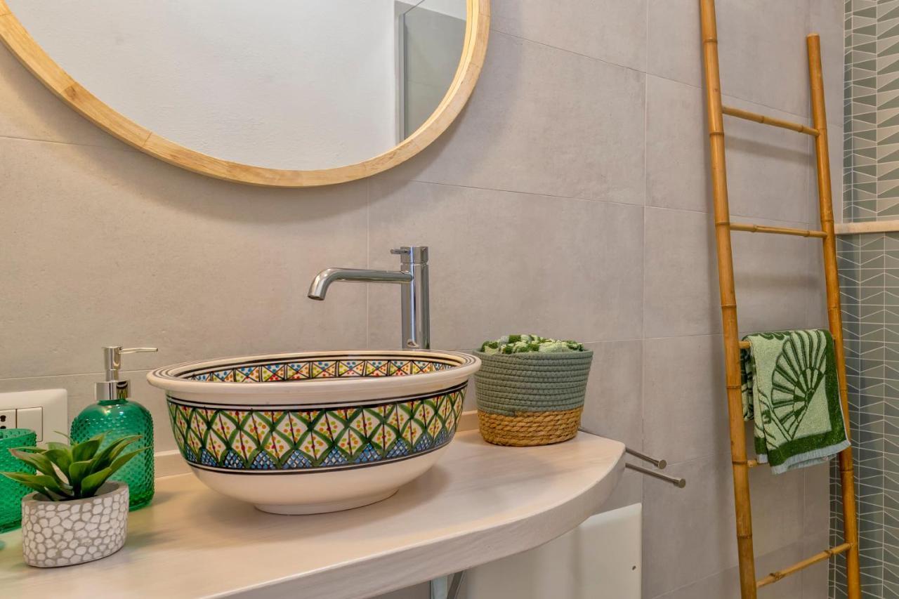 Top Floor Gulf View Apartment Олбия Екстериор снимка