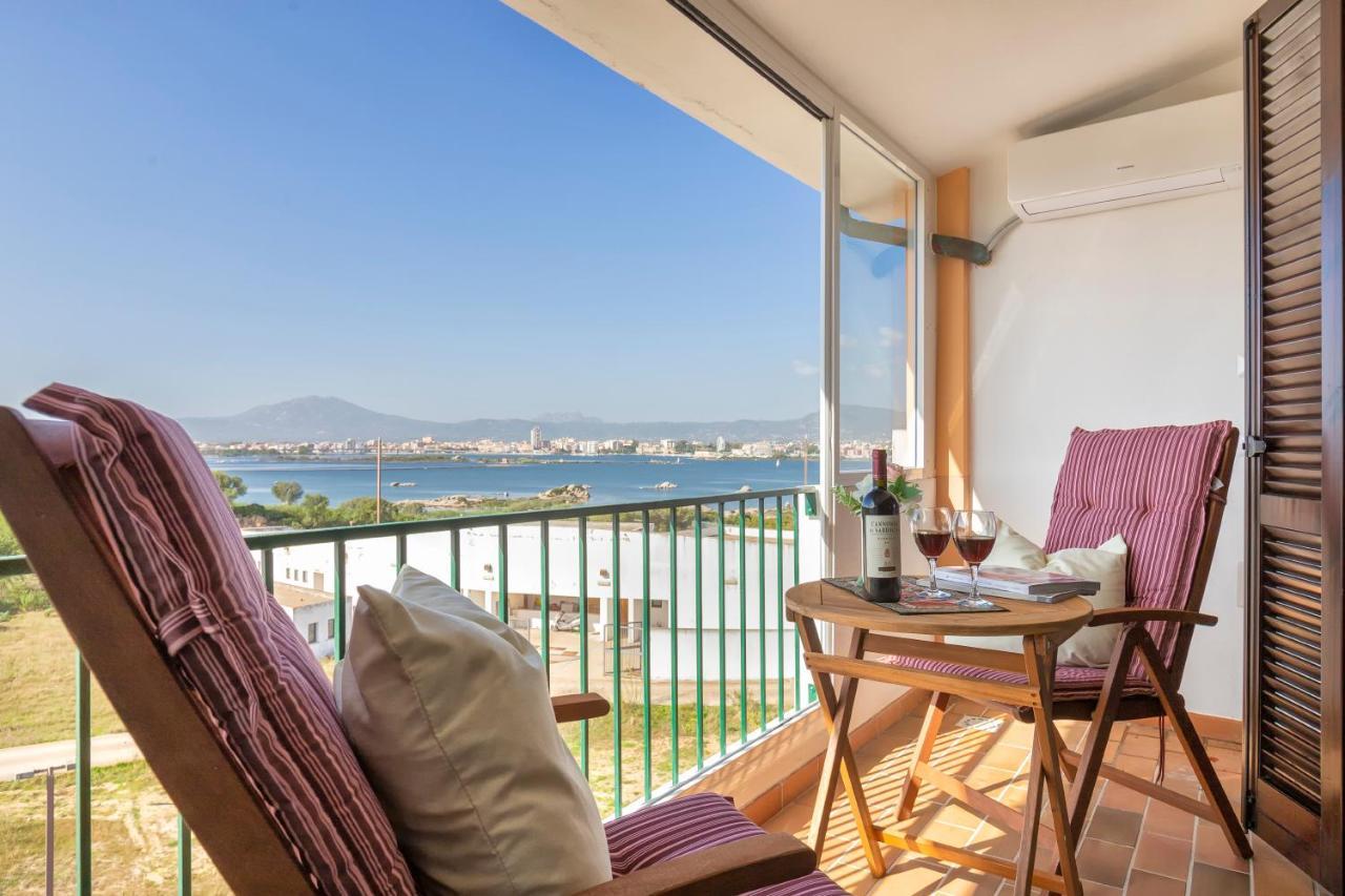Top Floor Gulf View Apartment Олбия Екстериор снимка