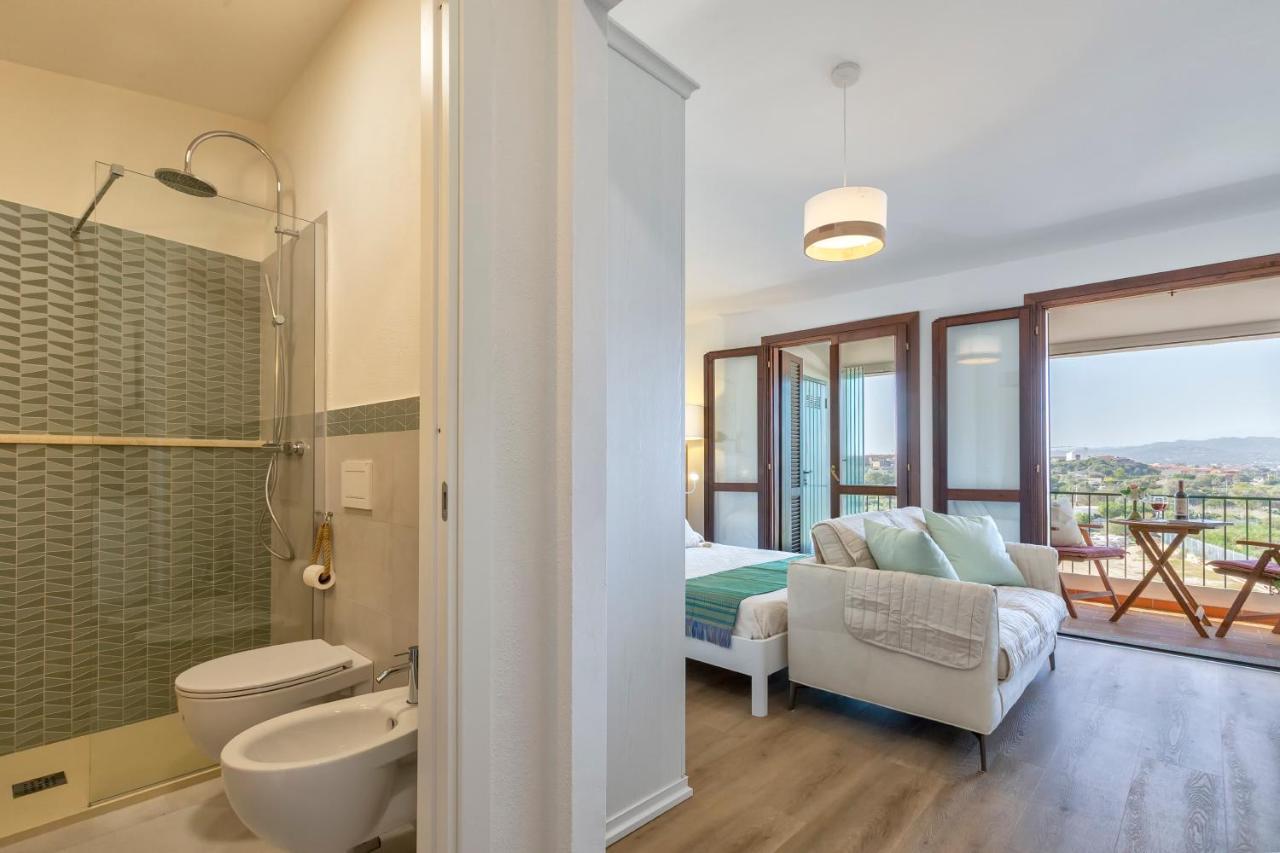 Top Floor Gulf View Apartment Олбия Екстериор снимка